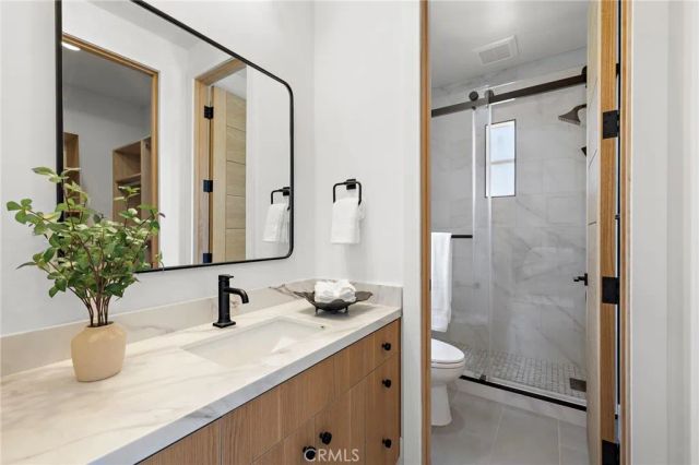 28 Surfspray Bluff, Newport Coast, CA 92657
