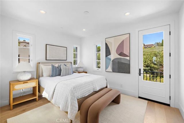 28 Surfspray Bluff, Newport Coast, CA 92657
