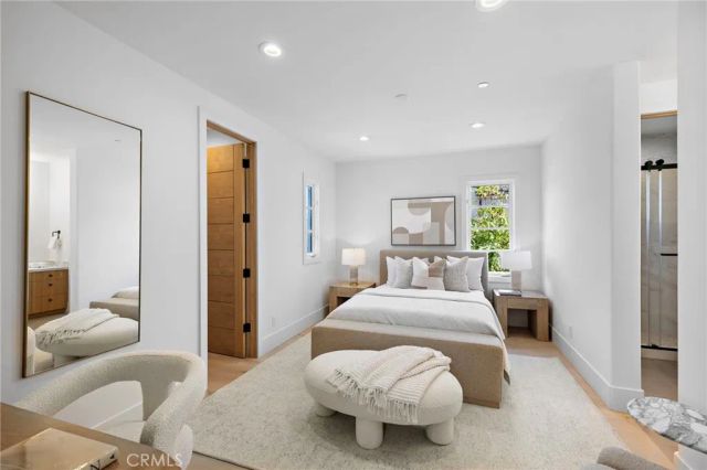 28 Surfspray Bluff, Newport Coast, CA 92657