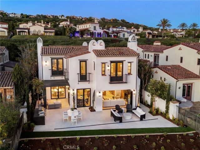 28 Surfspray Bluff, Newport Coast, CA 92657