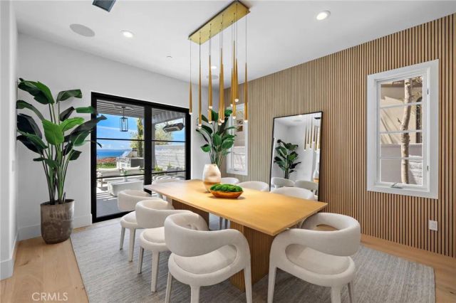 28 Surfspray Bluff, Newport Coast, CA 92657