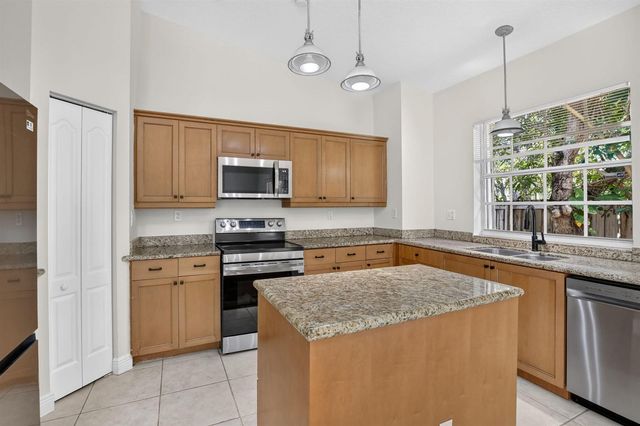 1445 SW 11th Place, Fort Lauderdale, FL 33315