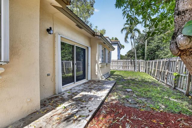1445 SW 11th Place, Fort Lauderdale, FL 33315