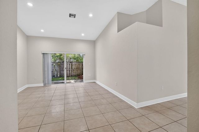 1445 SW 11th Place, Fort Lauderdale, FL 33315