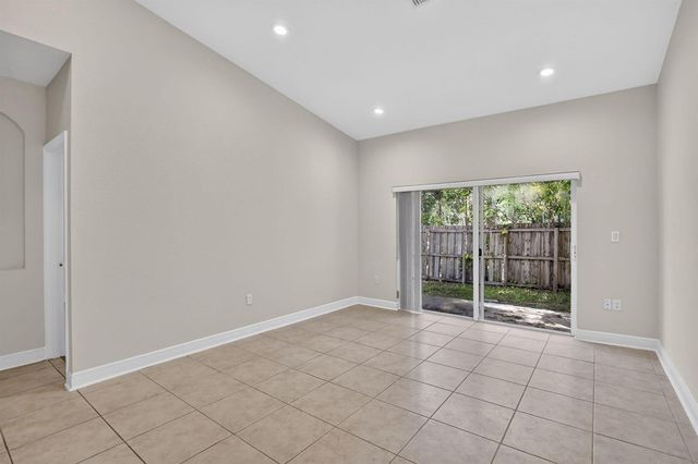 1445 SW 11th Place, Fort Lauderdale, FL 33315