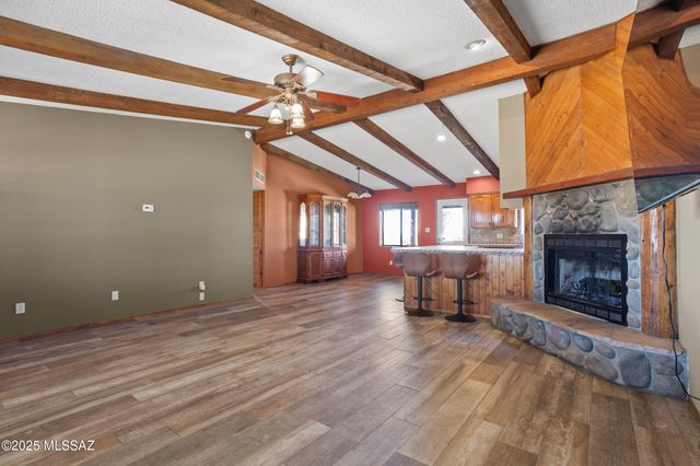 13201 S Falling Star Lane, Pearce, AZ 85625