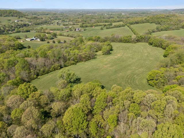 6670 Cross Keys, College Grove, TN 37046