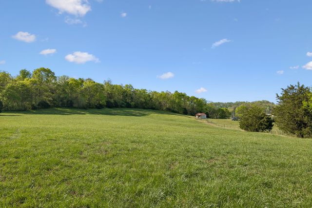 6670 Cross Keys, College Grove, TN 37046