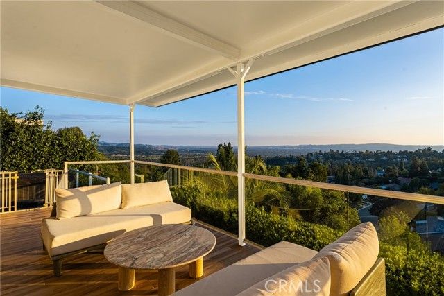 1602 Kimberwick, Tustin, CA 92705