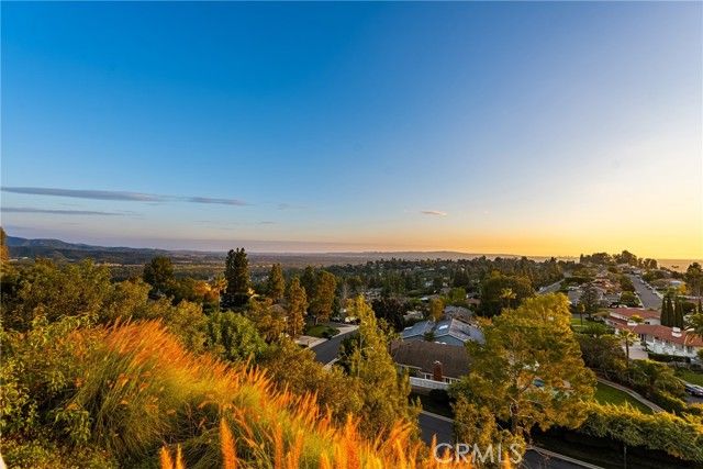 1602 Kimberwick, Tustin, CA 92705