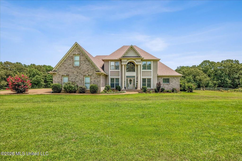 4620 Thompson Lane, Byhalia, MS 38611 — photo 2