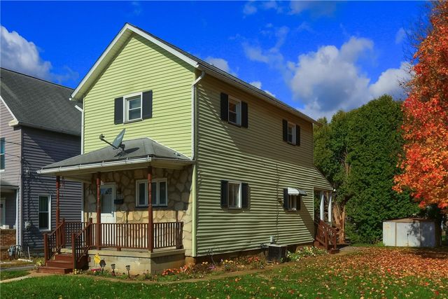 1015 Loraine Ave, New Castle, PA 16101