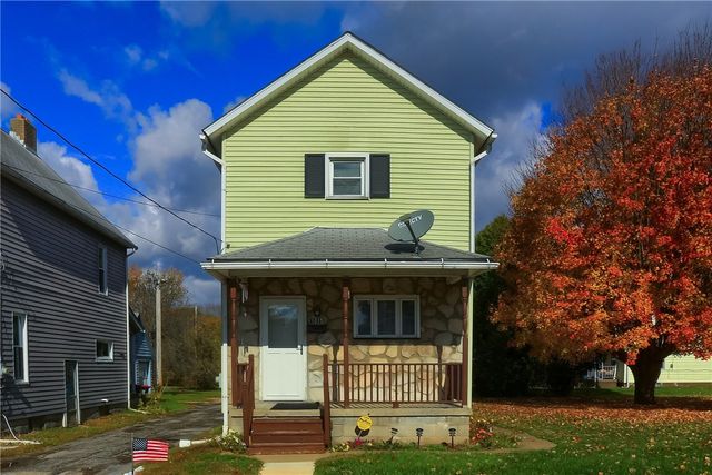 1015 Loraine Ave, New Castle, PA 16101