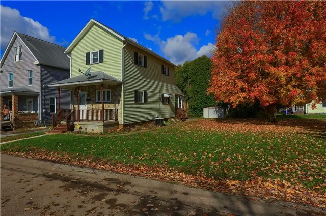 1015 Loraine Ave, New Castle, PA 16101