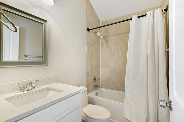 231 Majorca Rd, St Augustine, FL 32080