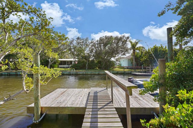 231 Majorca Rd, St Augustine, FL 32080
