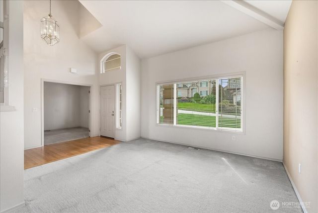 5131 Chinook Drive NE, Tacoma, WA 98422