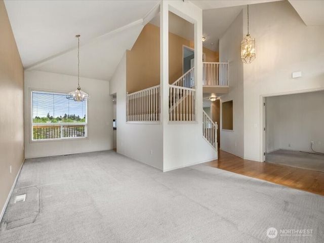 5131 Chinook Drive NE, Tacoma, WA 98422