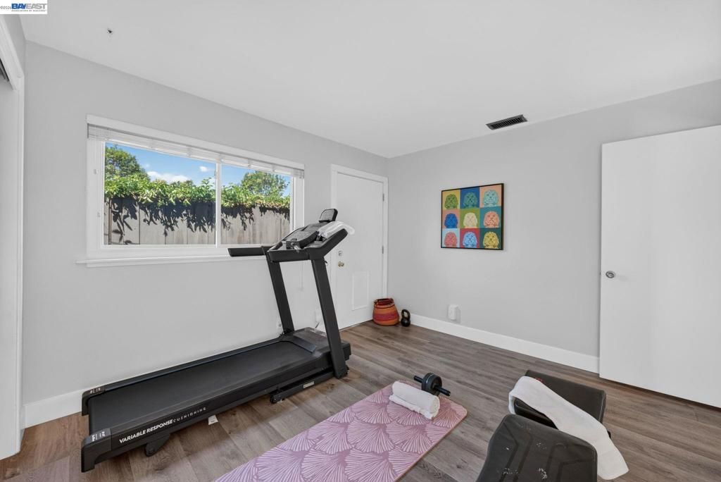 Image 46 of property listing at 4150 Florida Ct, Livermore, CA 94550