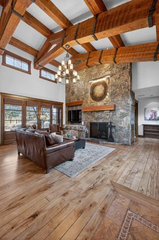 65885 Pronghorn Estates Drive, Bend, OR 97701