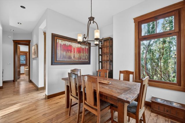 65885 Pronghorn Estates Drive, Bend, OR 97701