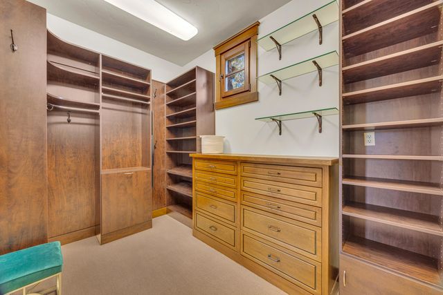 65885 Pronghorn Estates Drive, Bend, OR 97701