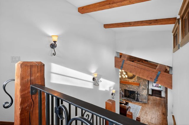 65885 Pronghorn Estates Drive, Bend, OR 97701