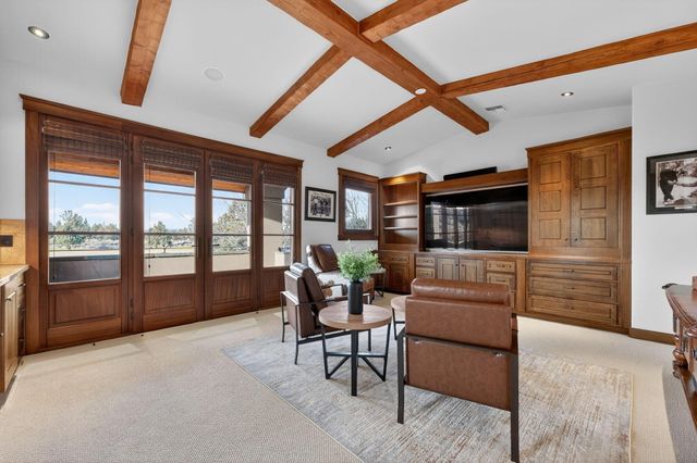 65885 Pronghorn Estates Drive, Bend, OR 97701