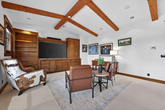 65885 Pronghorn Estates Drive, Bend, OR 97701