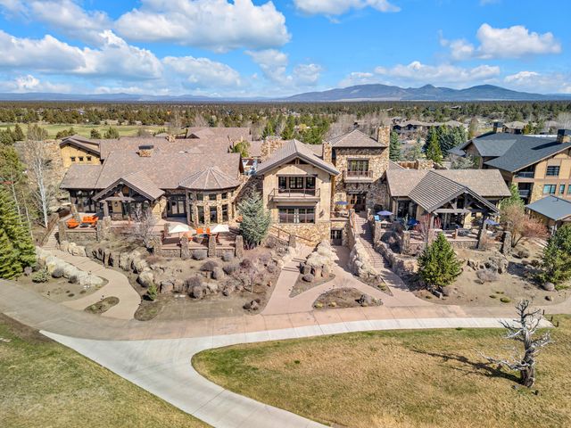 65885 Pronghorn Estates Drive, Bend, OR 97701