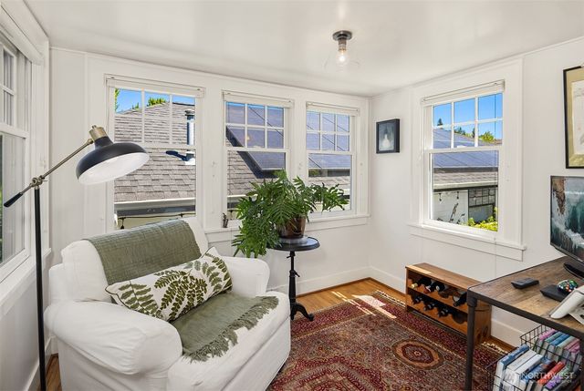 428 3rd Avenue N, Edmonds, WA 98020