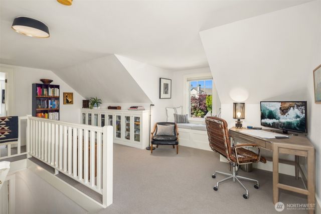 428 3rd Avenue N, Edmonds, WA 98020