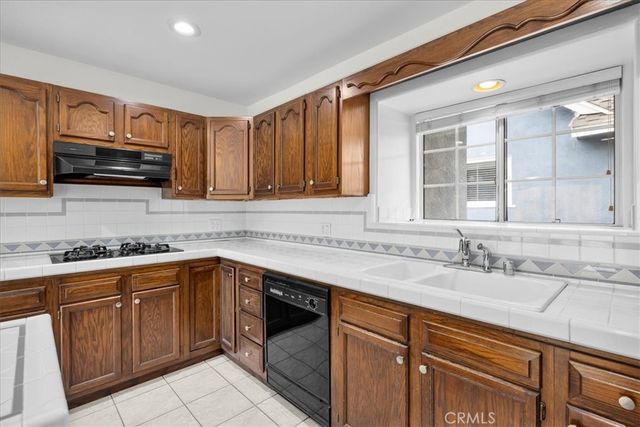 2328 Margaret Drive, Newport Beach, CA 92663