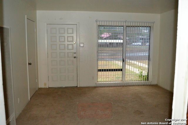 1815 VIEWRIDGE DR, San Antonio, TX 78213