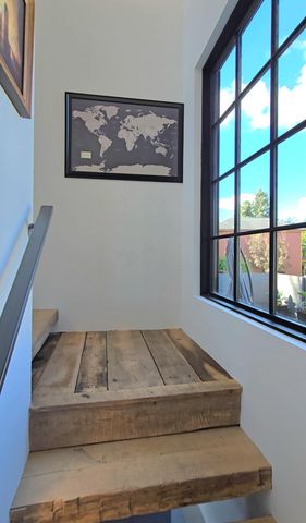 93 Ottar Alley, Columbus, OH 43201