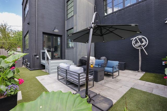 93 Ottar Alley, Columbus, OH 43201