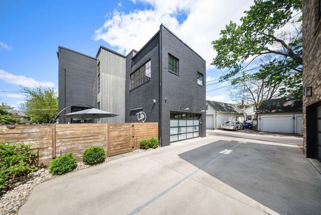 93 Ottar Alley, Columbus, OH 43201