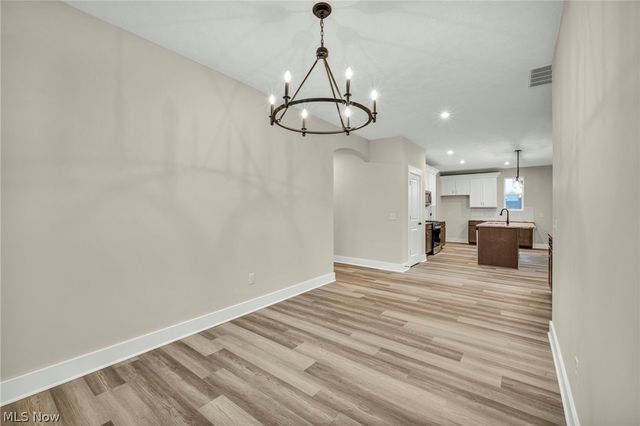 3630 Great Windsor Lane, Green, OH 44685