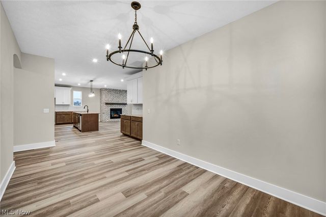 3630 Great Windsor Lane, Green, OH 44685