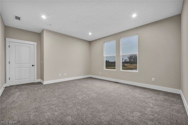 3630 Great Windsor Lane, Green, OH 44685