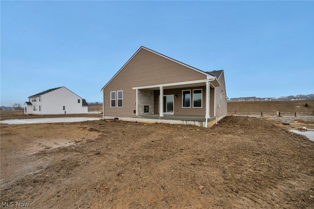 3630 Great Windsor Lane, Green, OH 44685