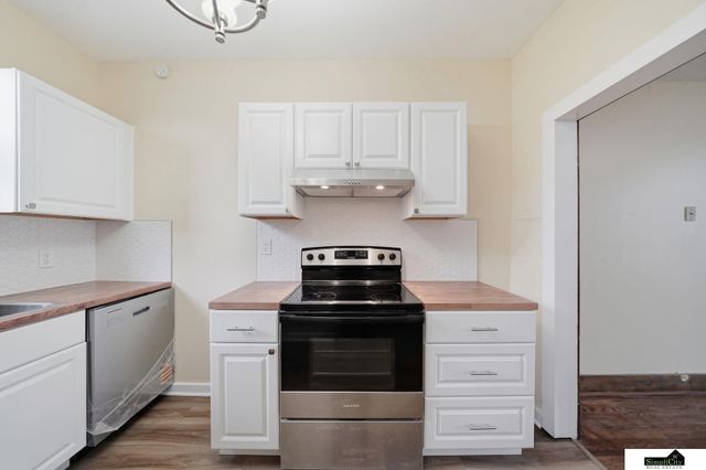 1600 N 27Th Street, Lincoln, NE 68503