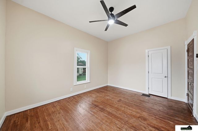 1600 N 27Th Street, Lincoln, NE 68503