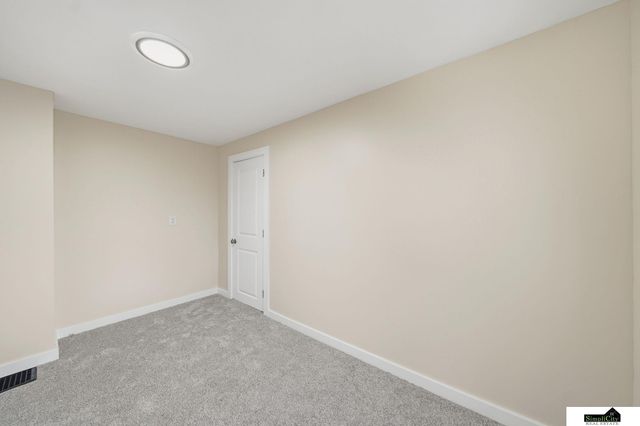 1600 N 27Th Street, Lincoln, NE 68503