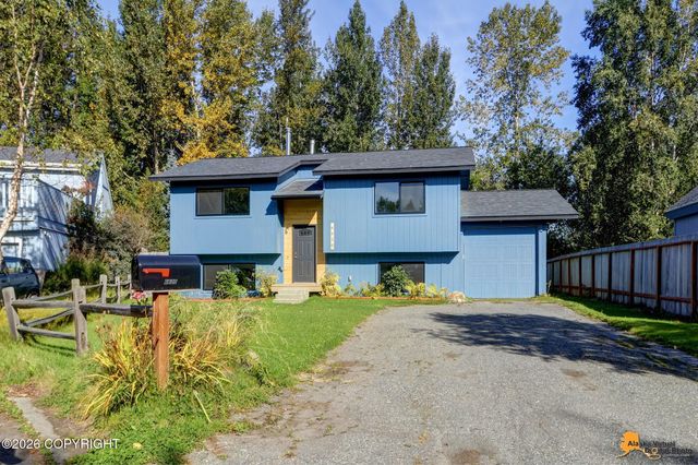 6620 Tiffany Terrace, Anchorage, AK 99507