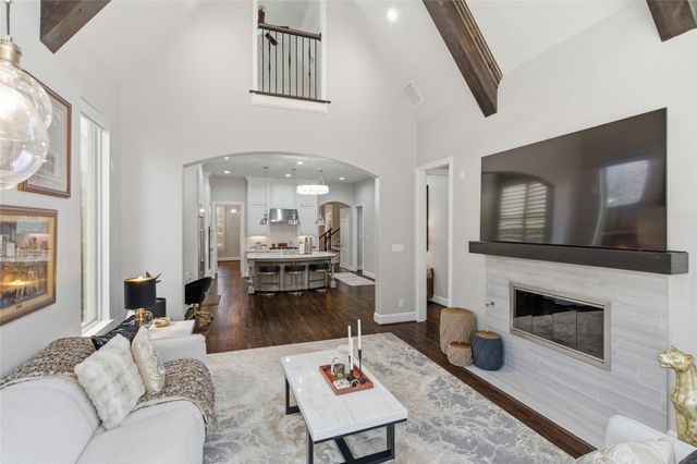 645 Clearwater Drive, Irving, TX 75039