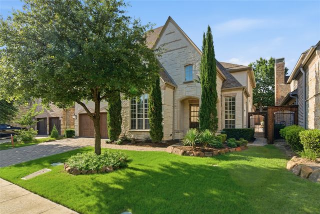 645 Clearwater Drive, Irving, TX 75039