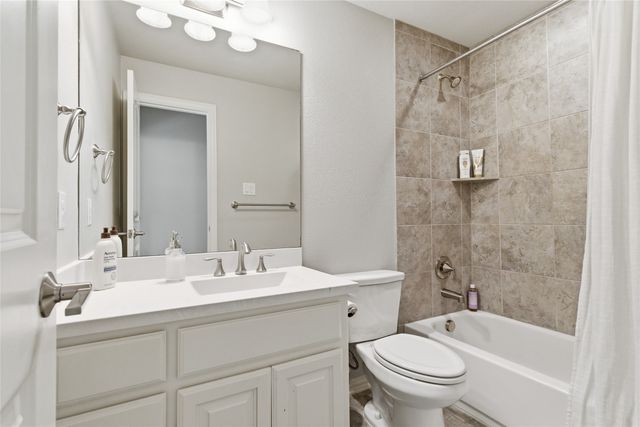 645 Clearwater Drive, Irving, TX 75039