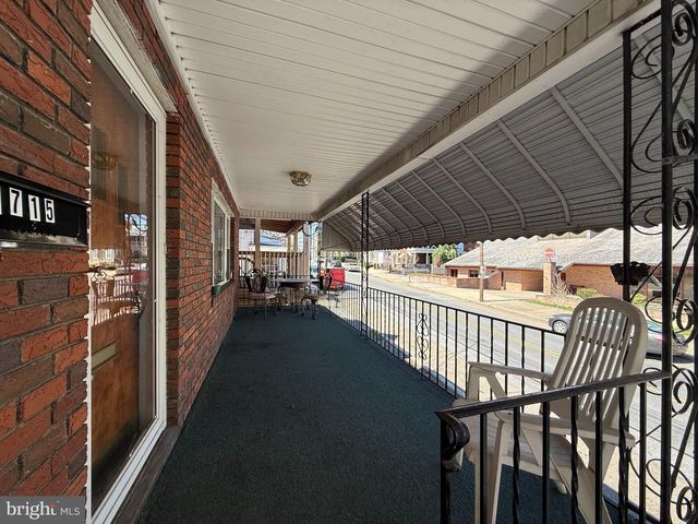 1715 -1717 W MARKET ST, Pottsville, PA 17901