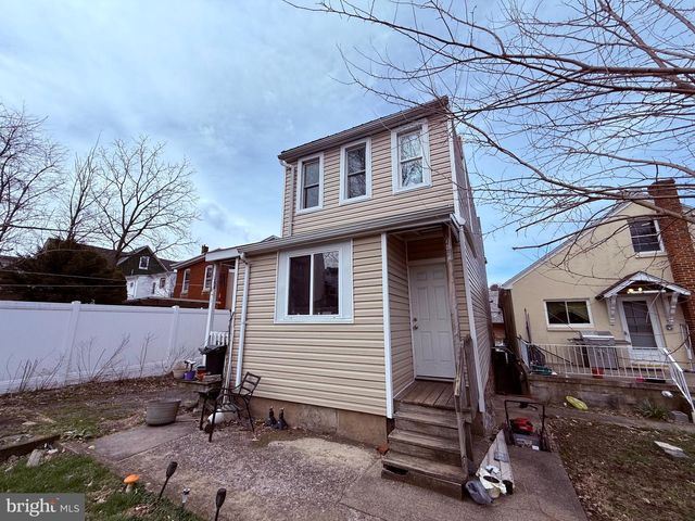 1715 -1717 W MARKET ST, Pottsville, PA 17901